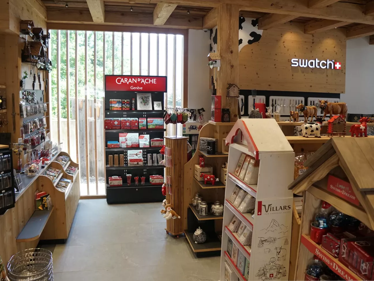 A FULL ASSORTMENT boutique