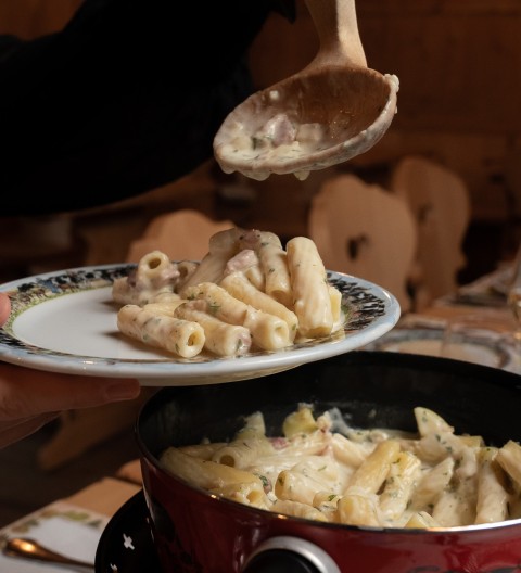 Macaroni Chalet